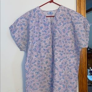 Nurse uniform/ scrub